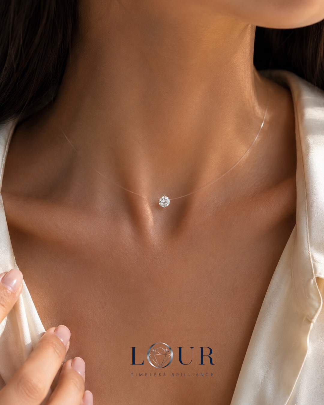 Lumière Invisible Pendant Necklace 2 ct