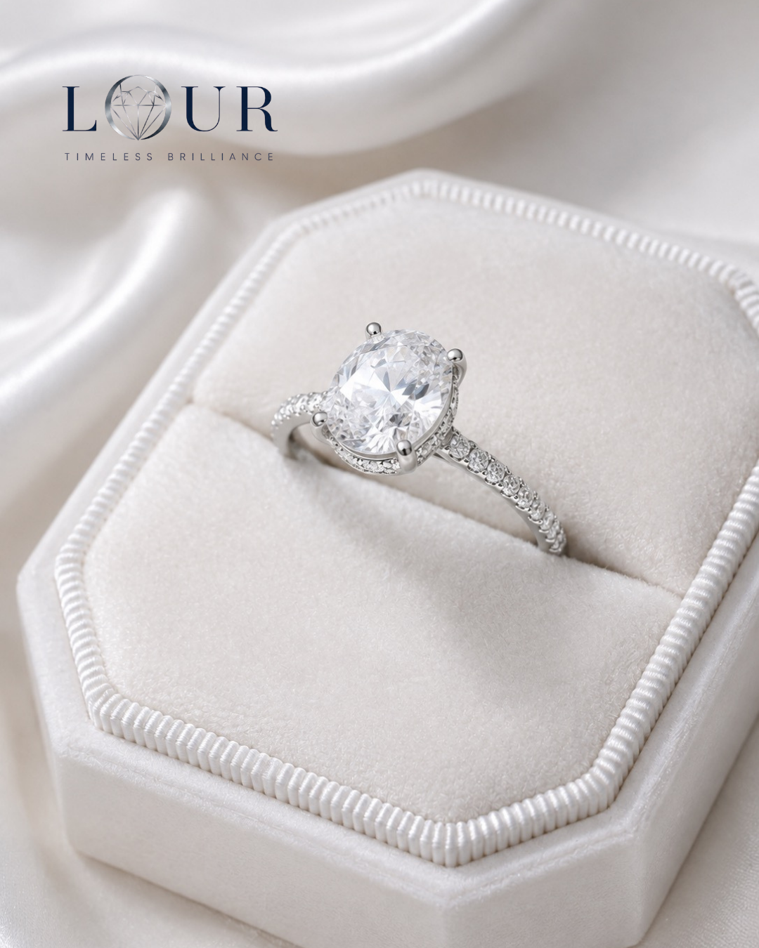 Elara Oval Ring - Image 2